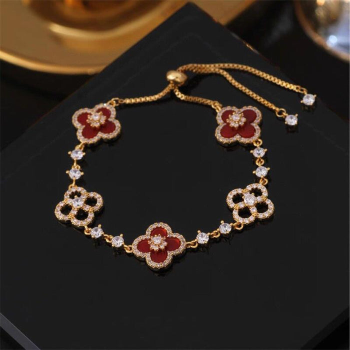 Wholesale Micro-set cubic zirconia four-leaf clover adjustable bracelet