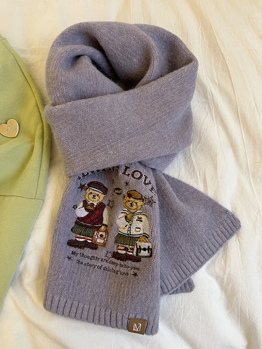 Wholesale Embroidered Academy Style Bear Knitted