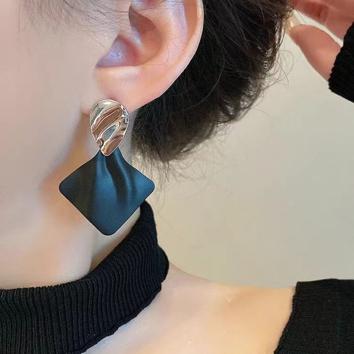 Wholesale Silver Needle Diamond Earrings Popular Earrings Niche Design Unique Earrings