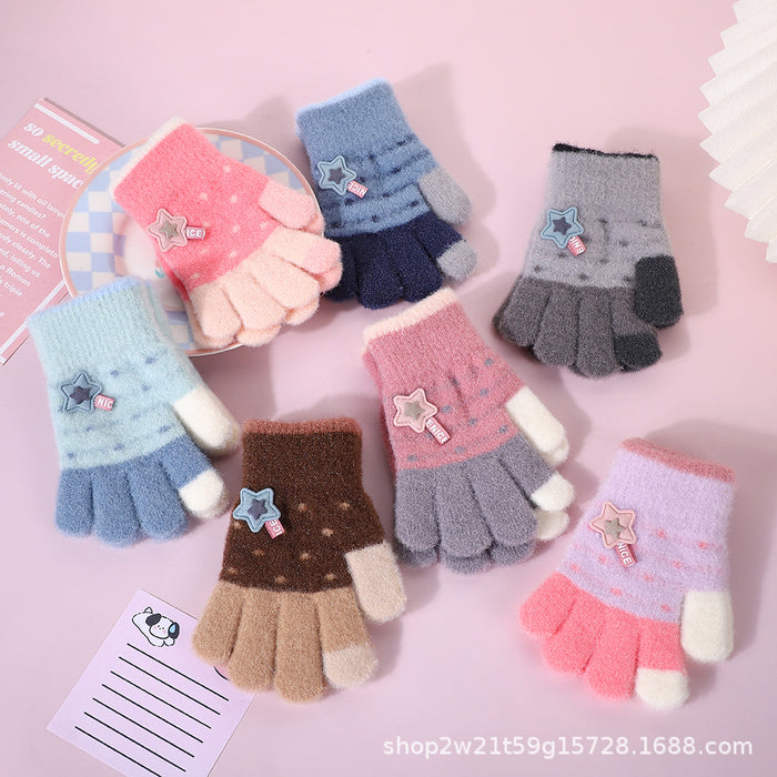Wholesale Cute Star-Shaped Cold-Weather Knitted Gloves
