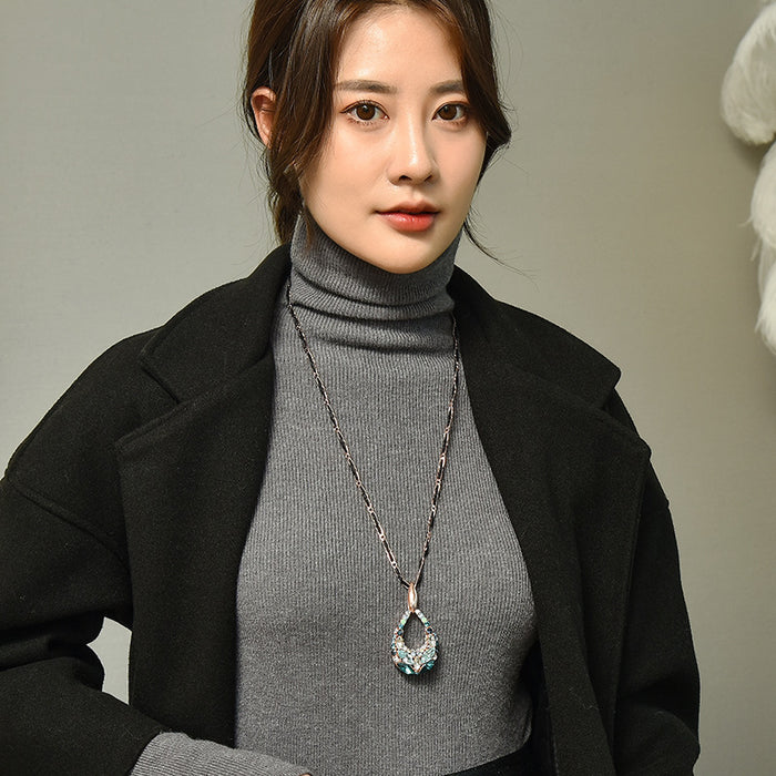 Wholesale Waterdrop-shaped crystal long necklaces