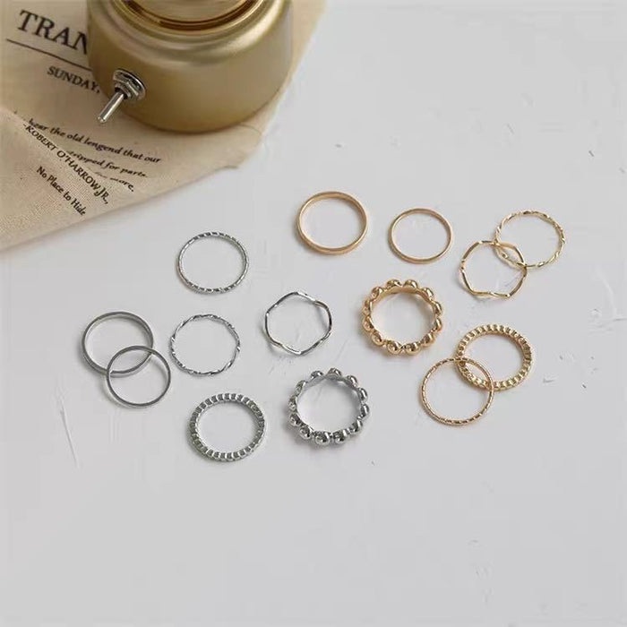 Wholesale Set of simple and personalized 8-piece ring with a plain circle and stacked rings