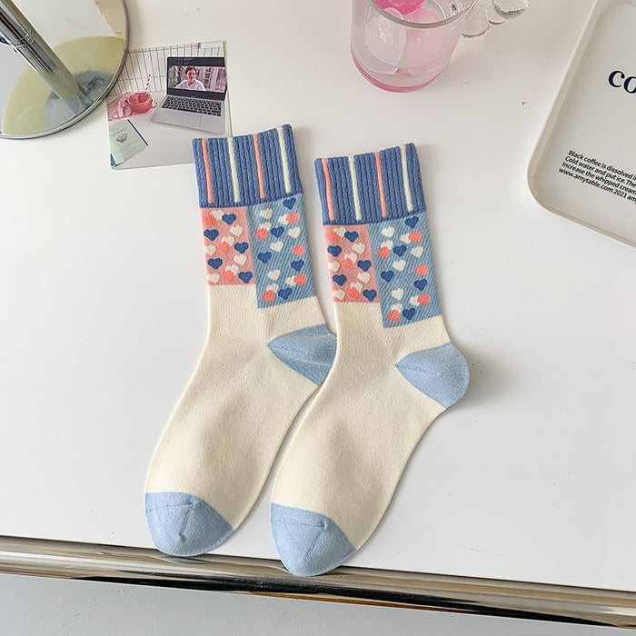 Wholesale Cotton socks cartoon small flower tube socks pile socks
