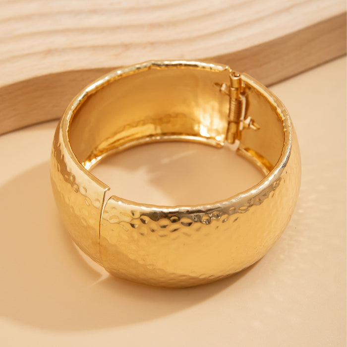 Wholesale  jewelry exaggerated style geometric bracelet personality simple concave-convex ring