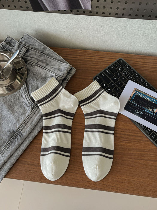 Wholesale Boneless and minimalist cotton socks with breathable and sweat absorbing stripes and color blocking
