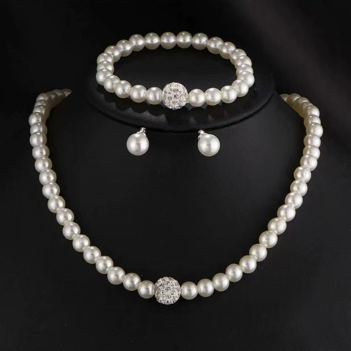 Wholesale Pearl necklace three piece set necklace light luxury niche high-end feeling bracelet jewelry accessories