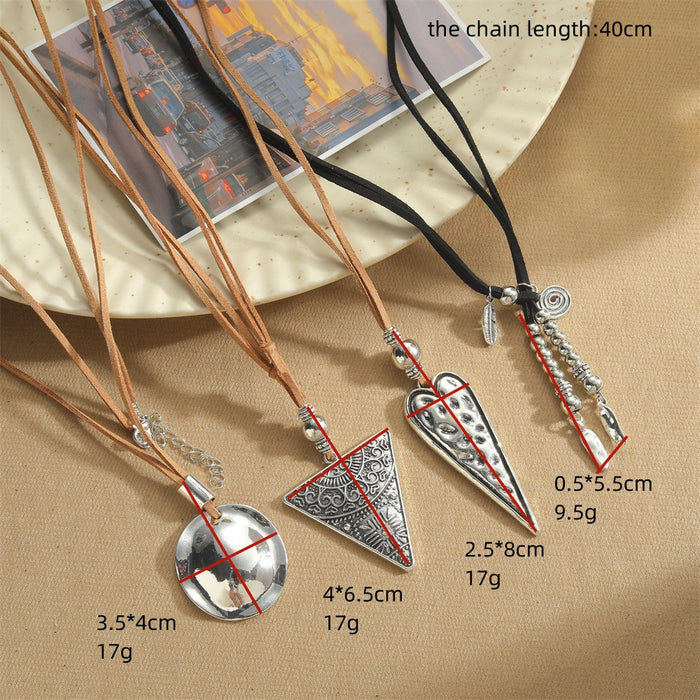 Wholesale Alloy Triangle Design Pendant Necklace JDC-NE-NanHuai009