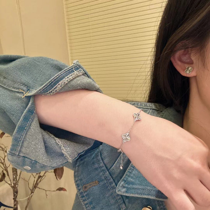 Wholesale Silver bracelet for girls with a high-end feel