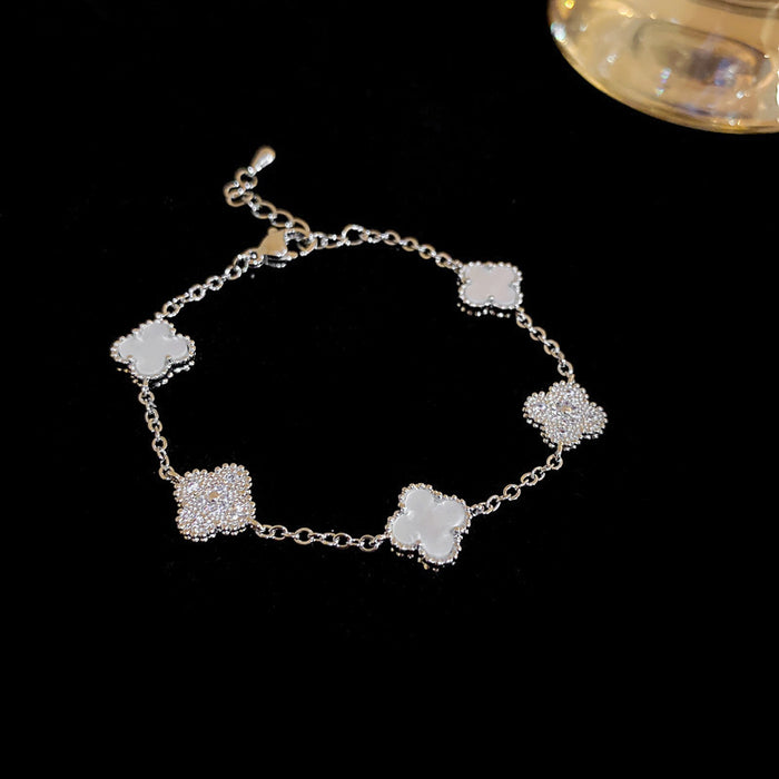 Wholesale lucky four-leaf grass bracelet temperament jewelry design jewelry women