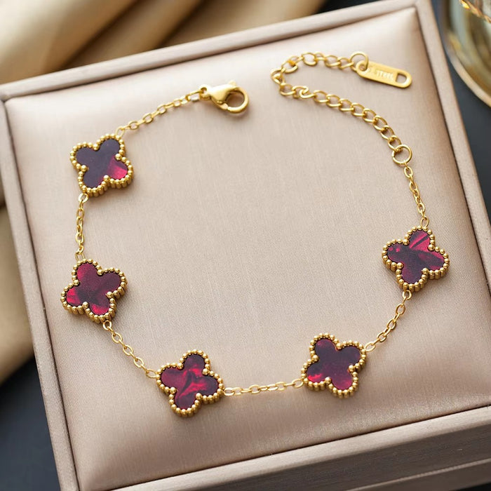 Wholesale Four leaf clover bracelet wholesale jewelry accessories new accessories niche high-end sense