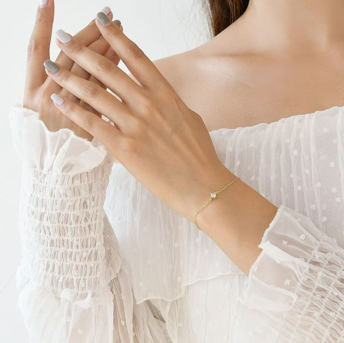 Wholesale Bracelet, mini style, niche, light luxury design, temperament, layered wearing