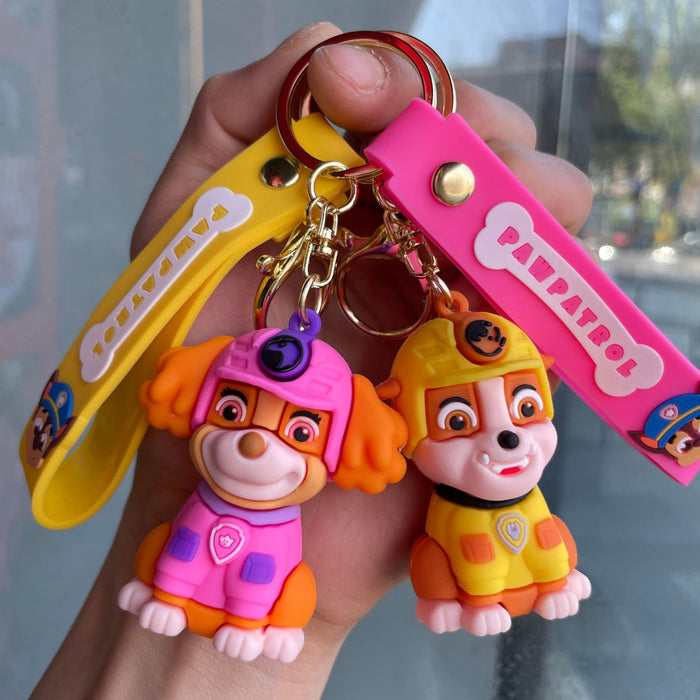 Wholesale Keychain, car key pendant, couple backpack pendant