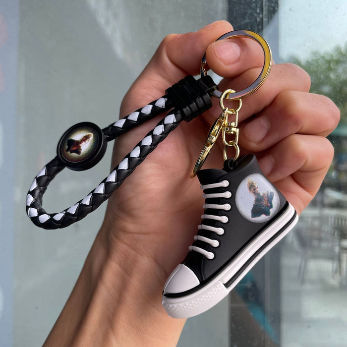 Wholesale Creative shoe keychain, car keychain, exquisite couple bag, pendant, hanging decoration, small gift wholesale