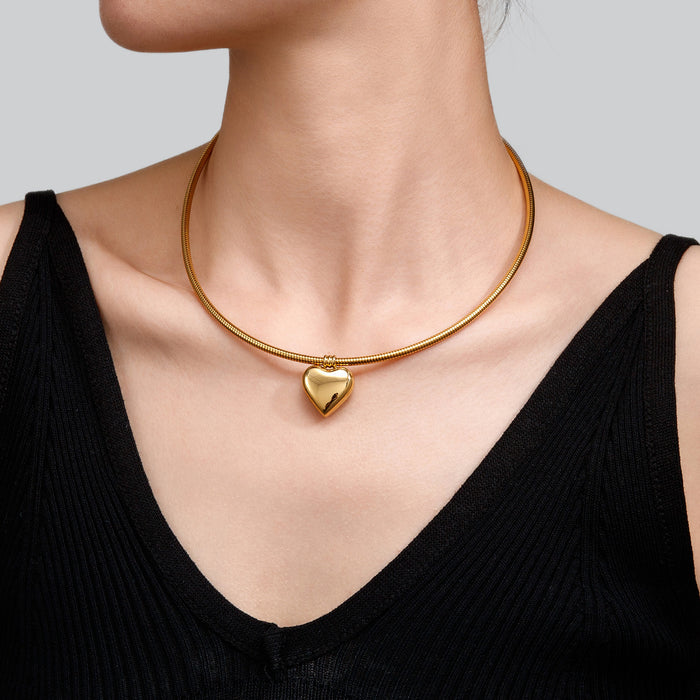 Wholesale 2pcs Heart-shaped choker hollow round snake chain magnetic opening stainless steel necklace