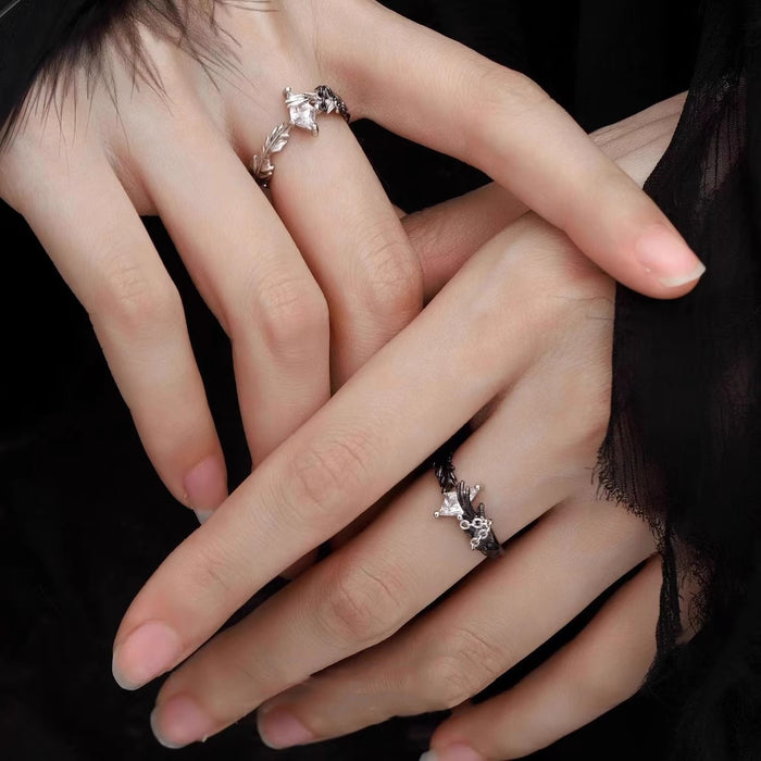 Wholesale White Dove and Crow Love Story Ring Feather Wings Couple Rings