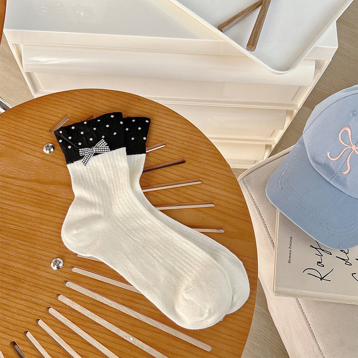 Wholesale Socks Thin Breathable Socks Loose Mouth Wave Point Middle Tube Socks College Wind Pile Socks