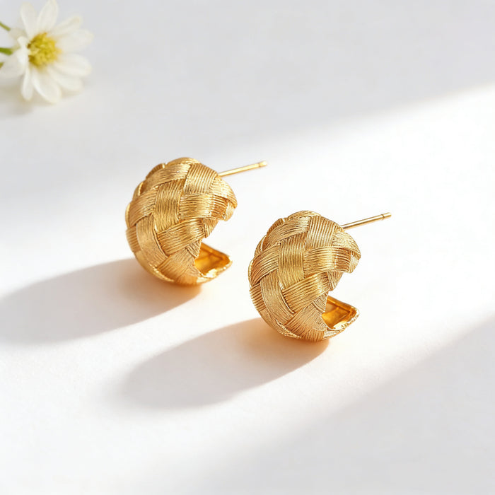 Wholesale Woven texture hollow arc heart-shaped teardrop earrings