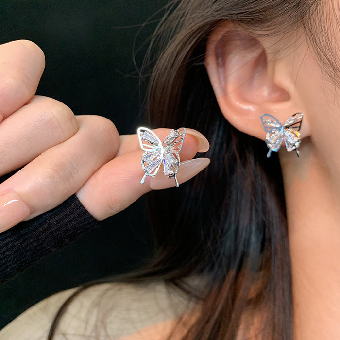 Wholesale Pearl and Zircon Heart Earrings