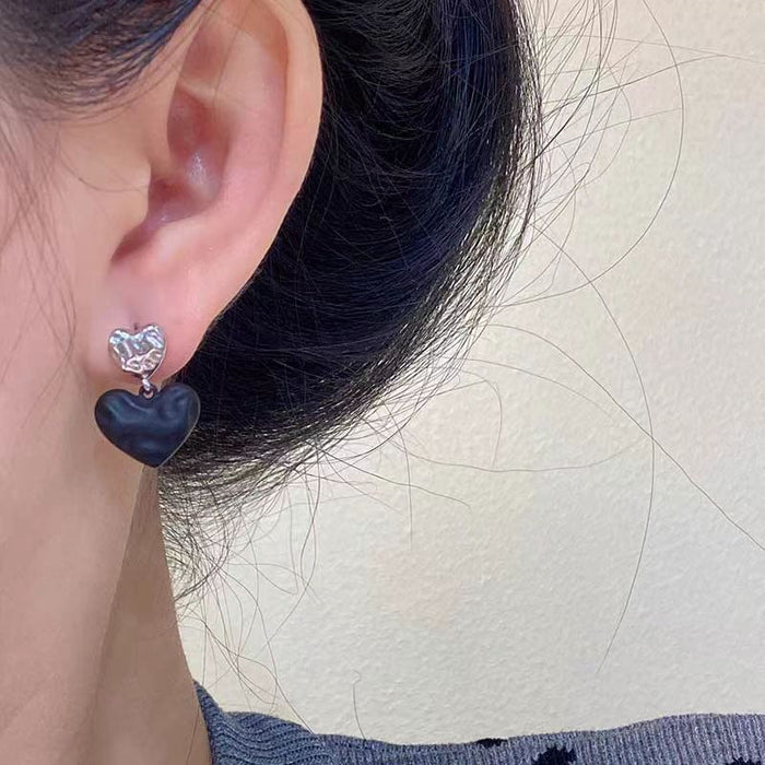 Wholesale Black Love Earrings Popular Earrings Women's Silver Needle Earrings