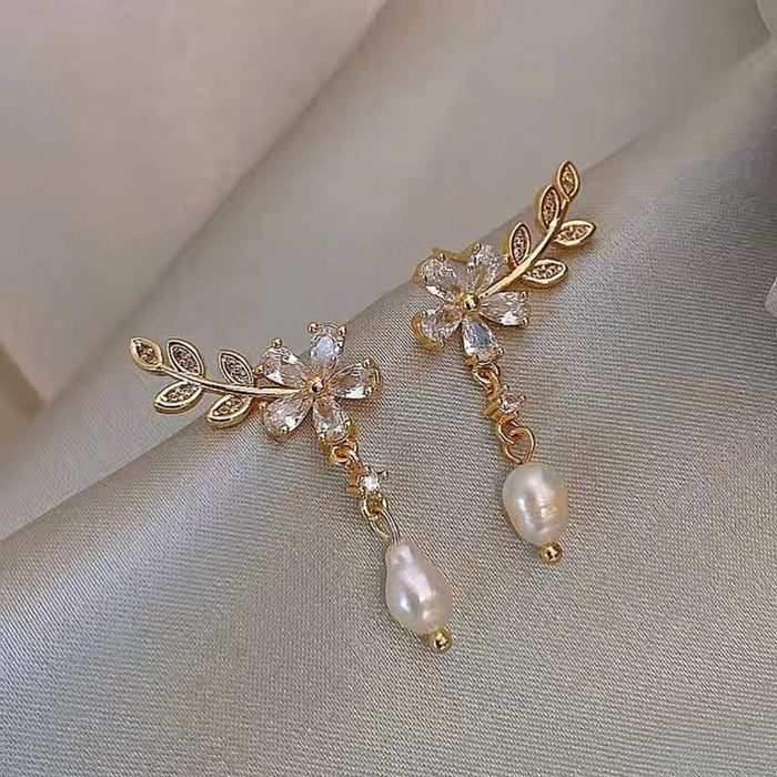 Wholesale Pearl earrings without ear holes, high-end feel, light luxury temperament, earrings