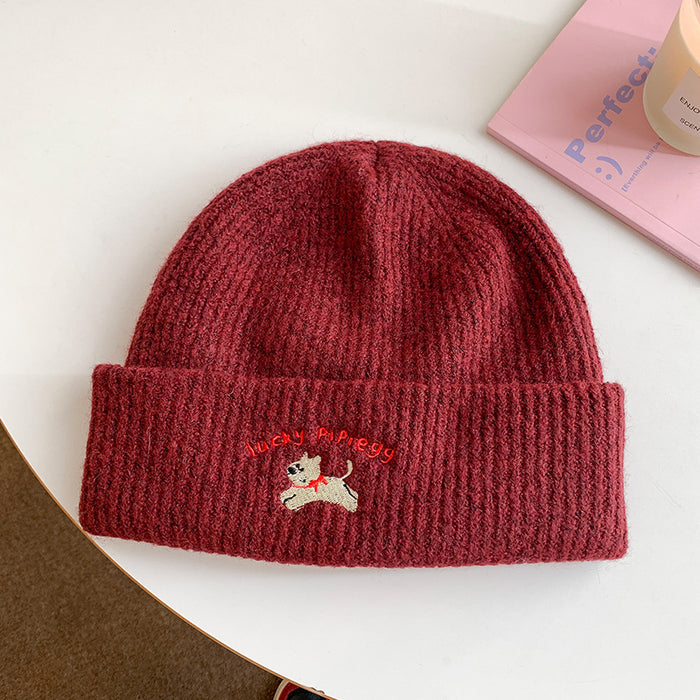 Wholesale Cute puppy embroidered knitted woolen hat for women, versatile big head circumference hat for autumn and winter