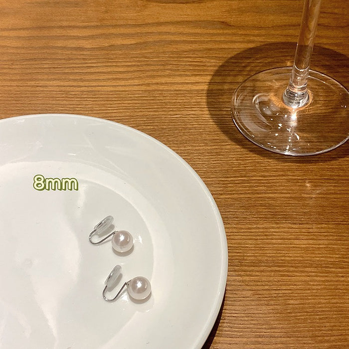 Wholesale Pearl stud earrings, retro ear clips for women without pierced ears