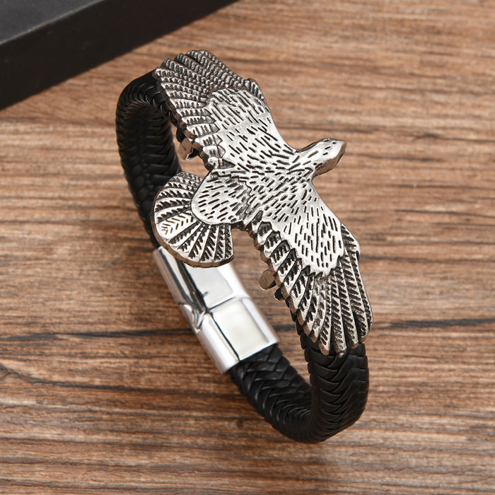Wholesale Vintage Eagle Spreading Wings Stainless Steel Bracelet Handmade Fashion Accessory