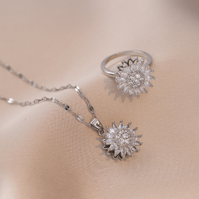 Wholesale Necklace, sunflower, new diamond studded ring, rotatable collarbone chain accessory