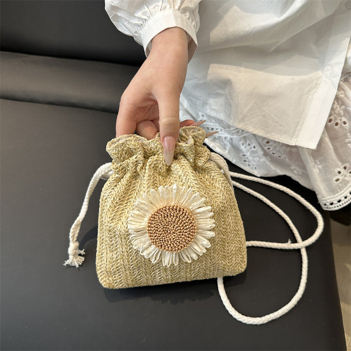 Wholesale Grass woven bag, flower new style, water bucket bag, woven crossbody bag