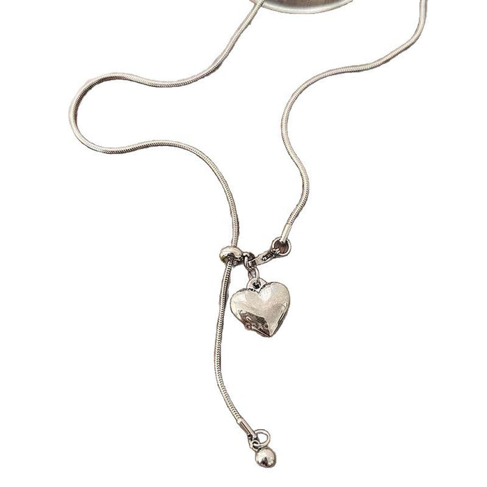 Wholesale Silver Heart Pendant Necklace, Fashionable Temperament