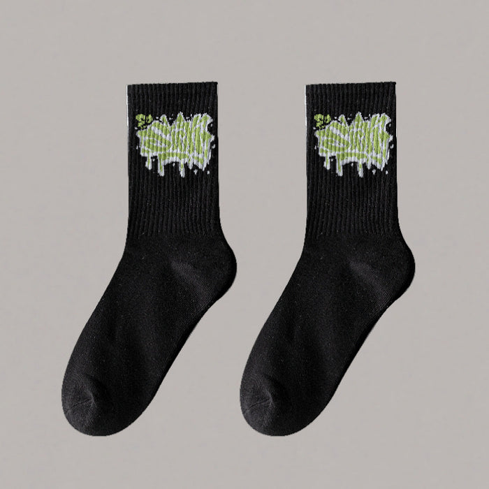 Wholesale 5pcs White socks men' s mid-calf socks autumn and winter basketball socks couple stockings black and white sports socks