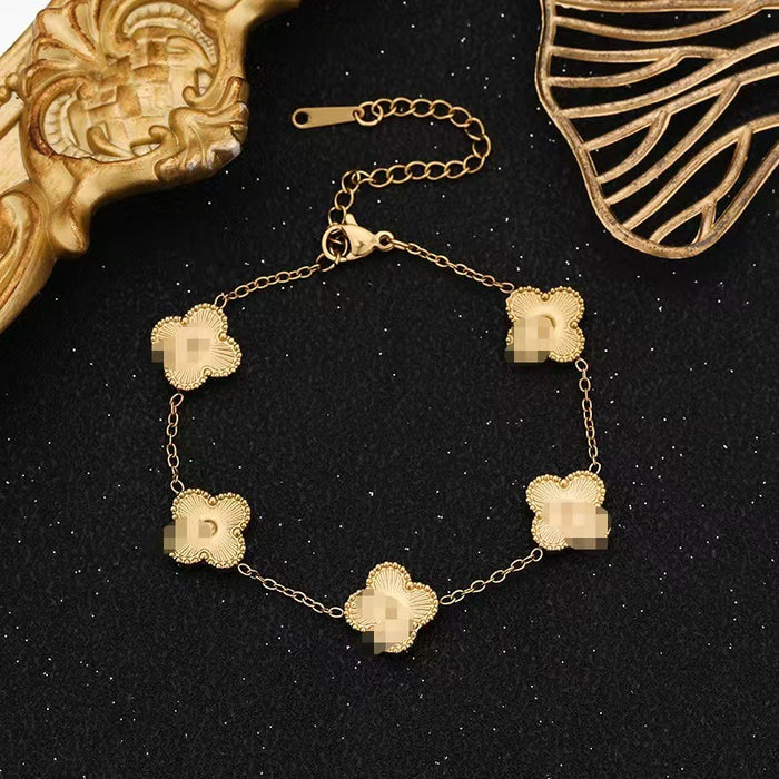 Wholesale Stainless Steel Clover Bracelet Simple Versatile Collarbone Chain