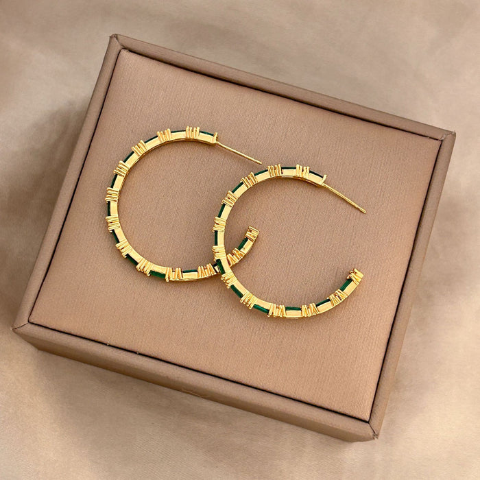 Wholesale Retro Circle Earrings, High Grade, Light Luxury, Small and Unique, Diamond studded, Fine, Exquisite, Elegant, Versatile, Green Zircon Earrings