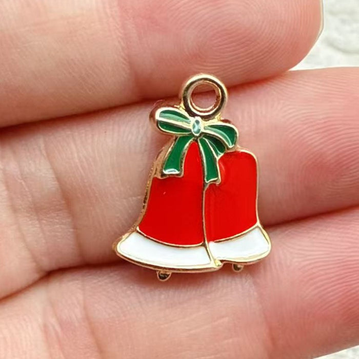 Wholesale 10pcs DIY alloy oil drip ,  reindeer,  deer,  bell,  snowman Christmas decoration accessories Pendant