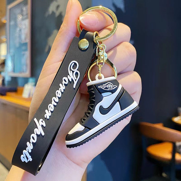 Wholesale Creative simulation model sneaker keychain pendant mini basketball shoe car key chain bag pendant
