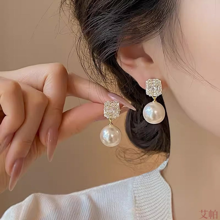 Wholesale S925 Silver Needle Pearl Versatile Elegant Small Fragrant Earrings