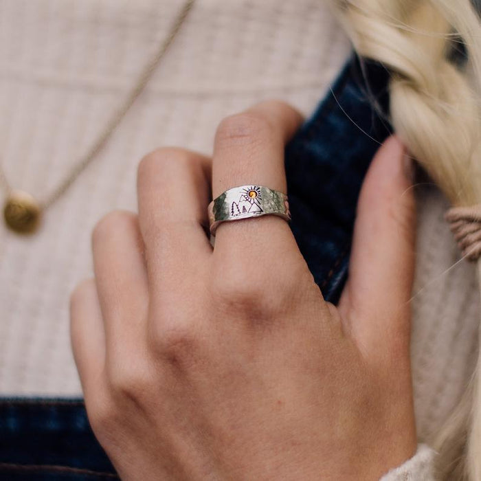 Wholesale Vintage Sunset Valley Ring Set with Diamonds