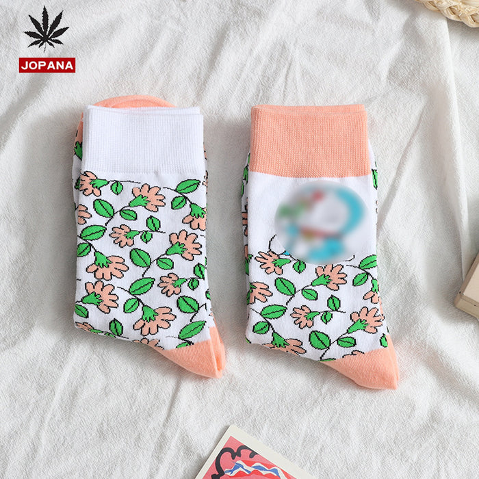 Wholesale New mid length socks with small floral patterns, versatile cotton socks, trendy design, women's socks