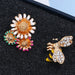 Wholesale Flower Bee Zinc Alloy Plating KC Gold Earrings JDC-ES-Duoh004 Earrings 朵涵 Wholesale Jewelry JoyasDeChina Joyas De China