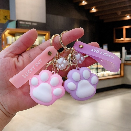 Wholesale silicone cat cat paw car keychains JDC-KC-Aolong004 Keychains 傲龙 Wholesale Jewelry JoyasDeChina Joyas De China