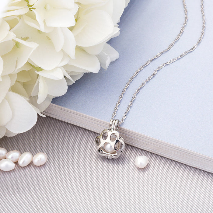 Wholesale Luminous Hollow Cat's Claw Alloy Necklace JDC-NE-NuoM001