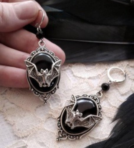 Wholesale Necklace Alloy Halloween Animal Bat Black Gemstone JDC-NE-MiaoQ001