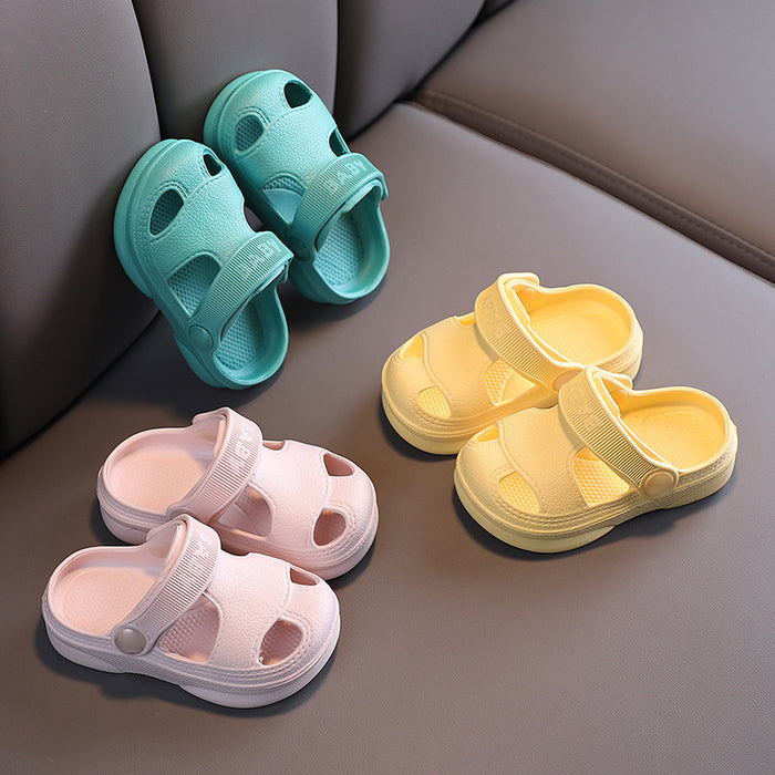 Wholesale children's cave shoes soft-soled beach shoes cartoon sandals and slippers JDC-SD-WanL003
