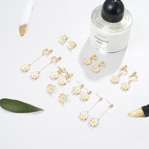 Jewelry WholesaleWholesale S925 Silver Needle Flower Daisy Alloy Earrings JDC-ES-ZhanY022 Earrings 展言 %variant_option1% %variant_option2% %variant_option3%  Factory Price JoyasDeChina Joyas De China