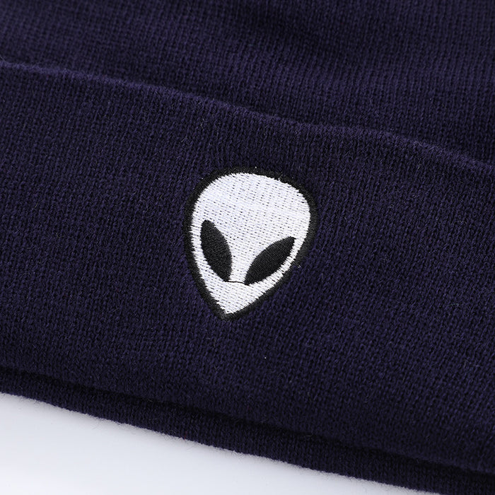 Wholesale knitted hat dome autumn and winter knitted woolen hat alien embroidered hat MOQ≥2 JDC-FH-YueH008