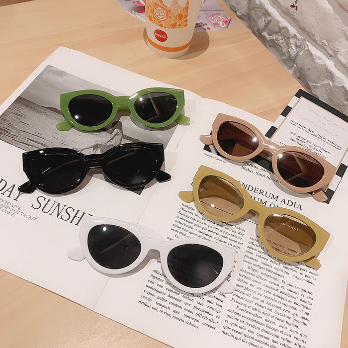 Wholesale small frame face small holiday style sunglasses JDC-SG-MiM002