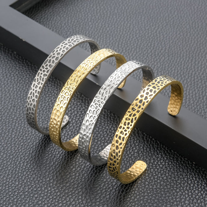 Wholesale Men's Bracelets Titanium Open C Shape JDC-BT-YiS011