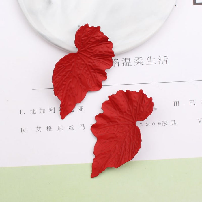 Wholesale Earrings Metal Leaf Long MOQ≥2 JDC-ES-GYUE005