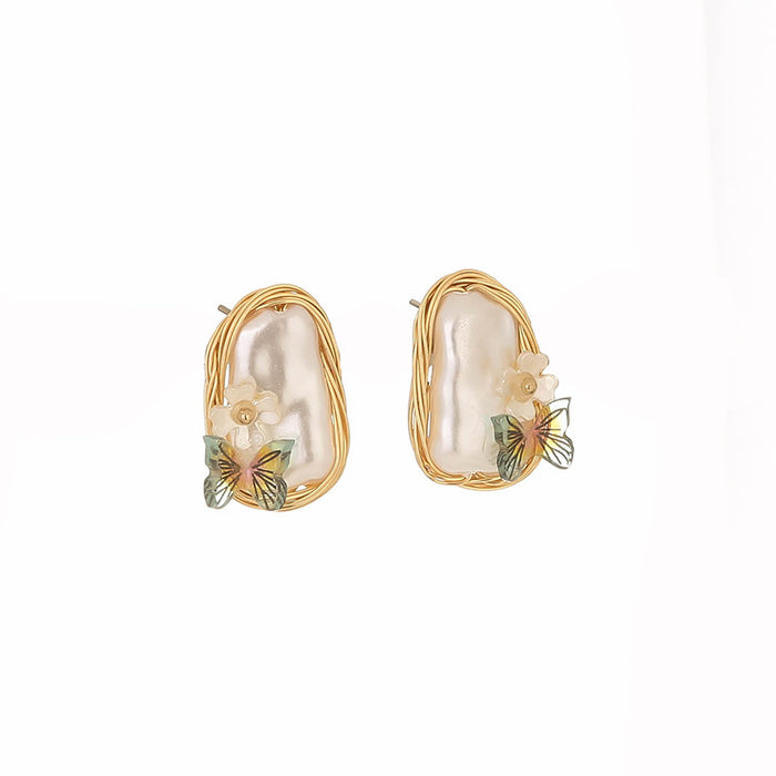 Pendientes de cobre de mariposa barroca de perlas al por mayor JDC-ES-NUOM001