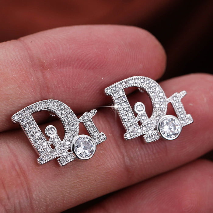 Jewelry WholesaleWholesale letter metal micro-set diamond copper stud earrings JDC-ES-Dingy001 Earrings 鼎煜 %variant_option1% %variant_option2% %variant_option3%  Factory Price JoyasDeChina Joyas De China